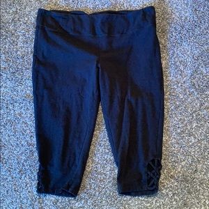 Maurice’s Size 3 In Motion Active Legings